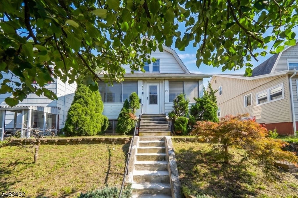 243 Globe Ave, Union Twp., NJ 07083 — photo 2