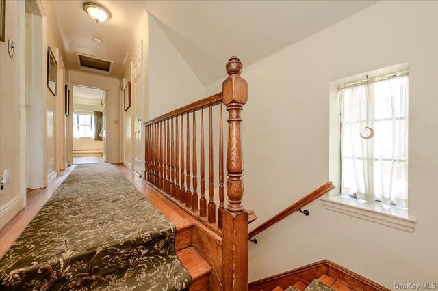 1264 Rhinelander Avenue, Bronx, NY 10461