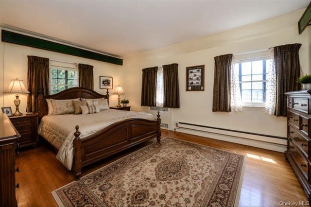 1264 Rhinelander Avenue, Bronx, NY 10461