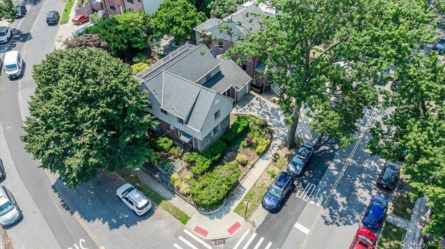 1264 Rhinelander Avenue, Bronx, NY 10461