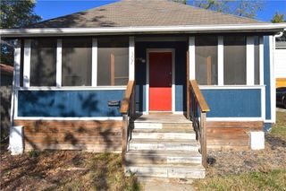 507 3 Street, Belton, MO 64012