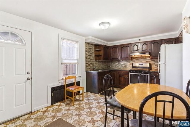 805-807 4th Avenue, Elizabeth, NJ 07202