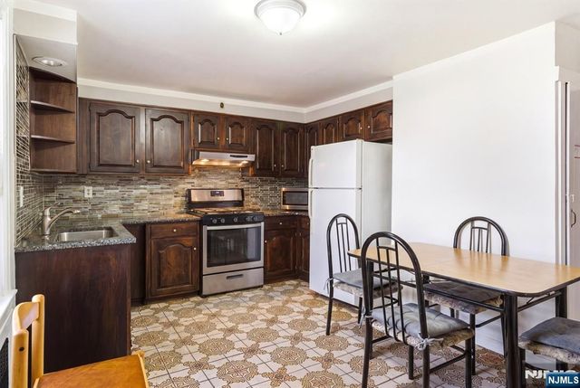 805-807 4th Avenue, Elizabeth, NJ 07202
