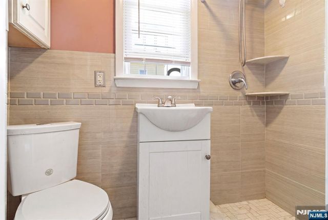 805-807 4th Avenue, Elizabeth, NJ 07202