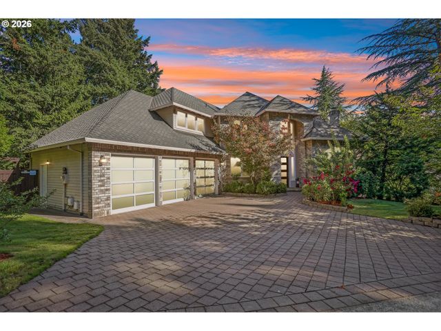 20495 Sw TREMONT Way, Beaverton, OR 97007