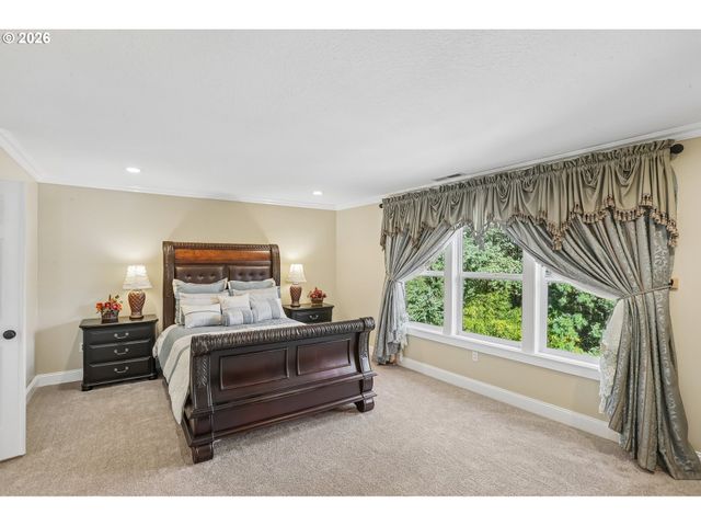 20495 Sw TREMONT Way, Beaverton, OR 97007