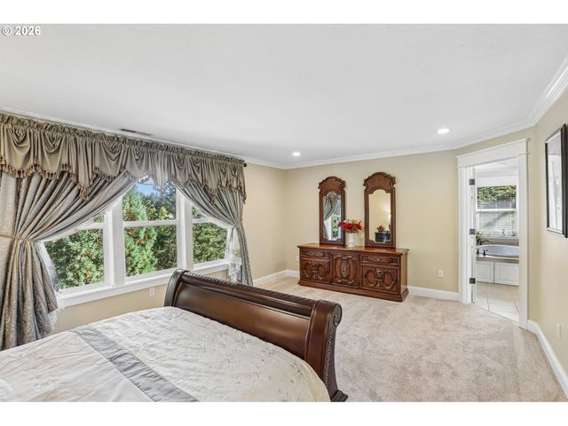 20495 Sw TREMONT Way, Beaverton, OR 97007