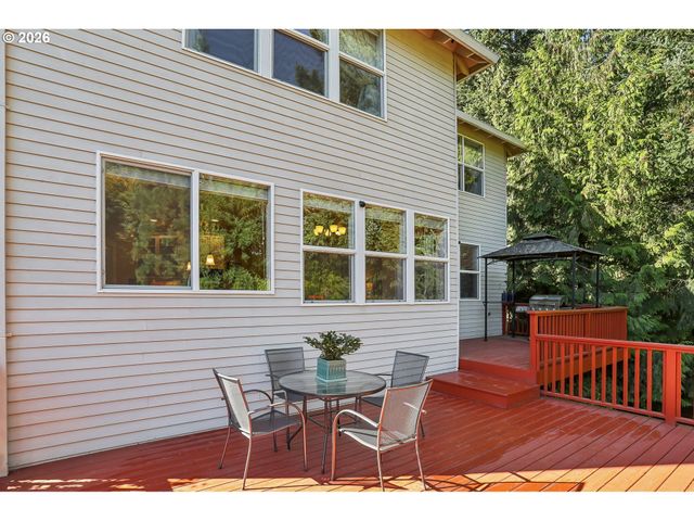 20495 Sw TREMONT Way, Beaverton, OR 97007