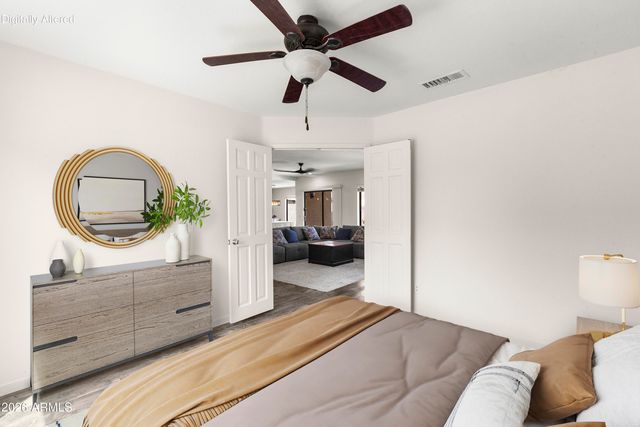 2272 E COCHISE Avenue, Apache Junction, AZ 85119