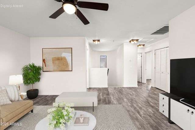 2272 E COCHISE Avenue, Apache Junction, AZ 85119