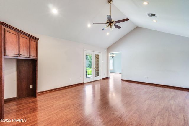 138 Melbry Road, Lafayette, LA 70508