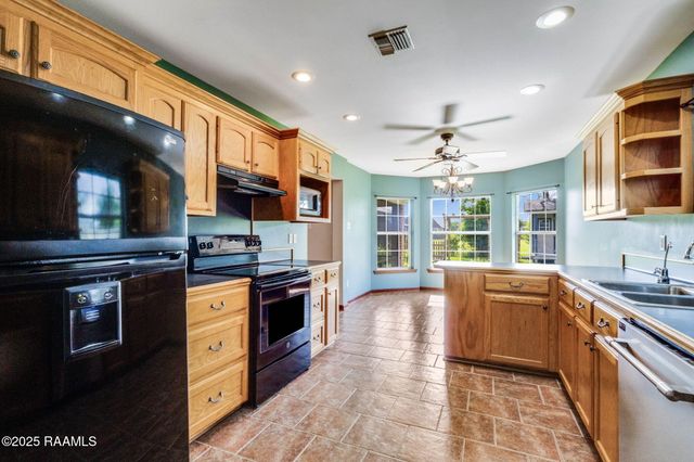 138 Melbry Road, Lafayette, LA 70508