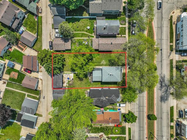 4715 7th AVENUE, Kenosha, WI 53140