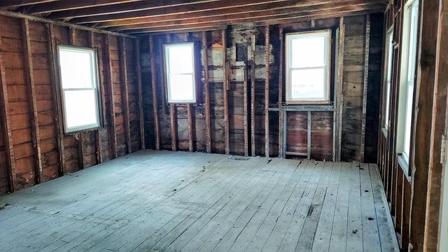 4715 7th AVENUE, Kenosha, WI 53140