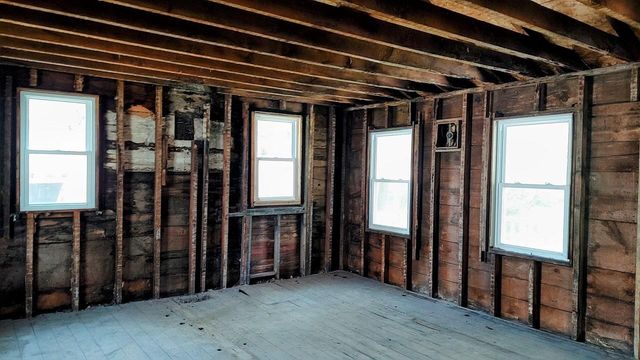 4715 7th AVENUE, Kenosha, WI 53140