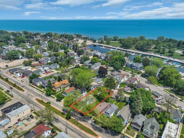 4715 7th AVENUE, Kenosha, WI 53140