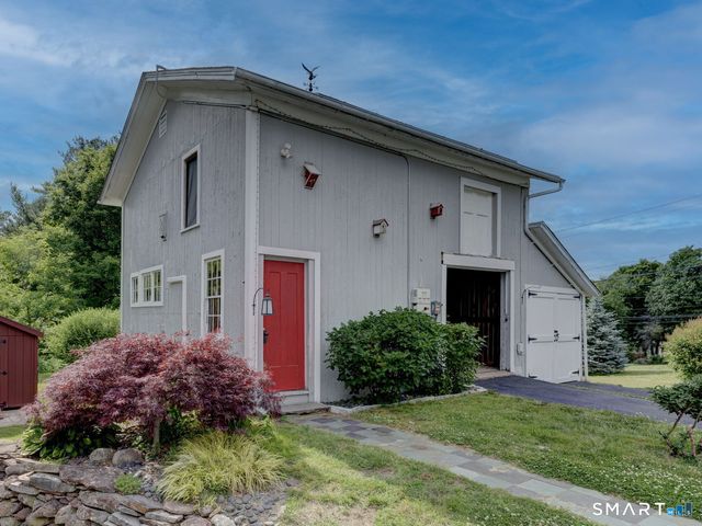 436 Middle Turnpike East, Manchester, CT 06040