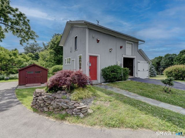 436 Middle Turnpike East, Manchester, CT 06040