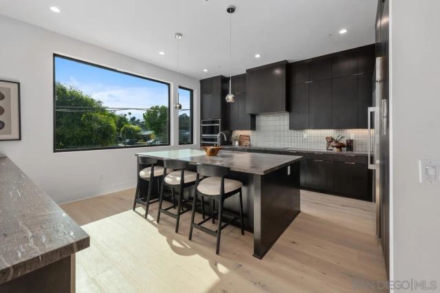 4841 Academy St, San Diego, CA 92109