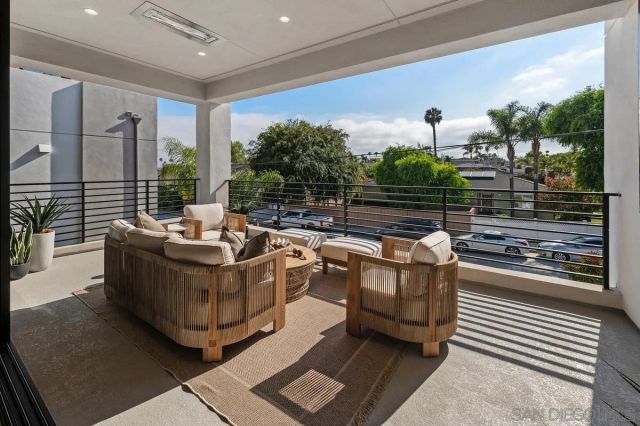 4841 Academy St, San Diego, CA 92109