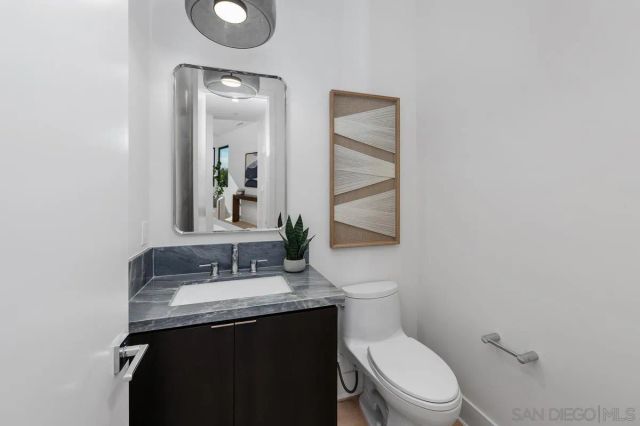 4841 Academy St, San Diego, CA 92109
