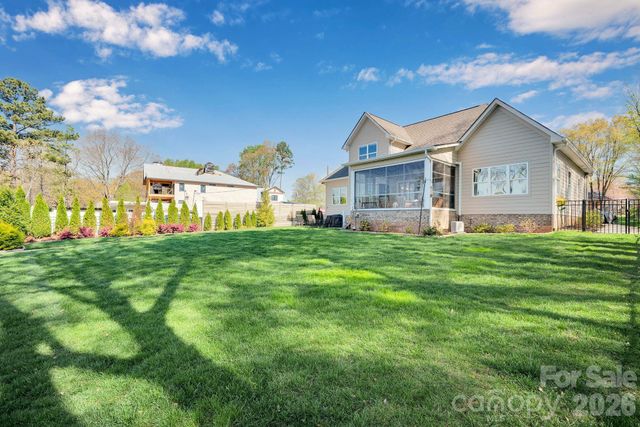 8318 Normandy Road, Denver, NC 28037