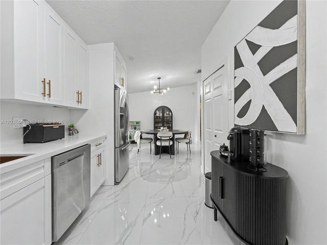 21965 SW 125th Ave, Miami, FL 33170