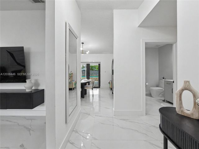21965 SW 125th Ave, Miami, FL 33170