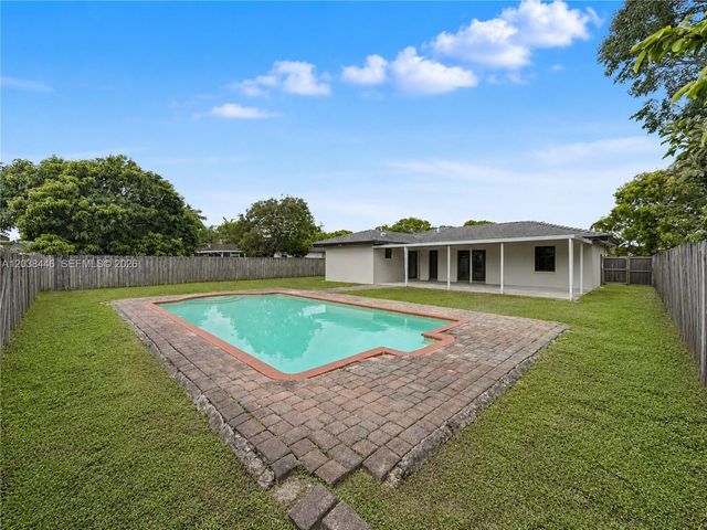 21965 SW 125th Ave, Miami, FL 33170