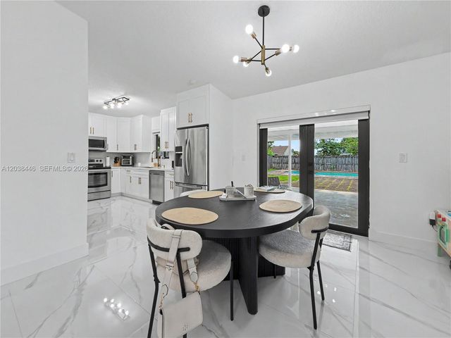 21965 SW 125th Ave, Miami, FL 33170