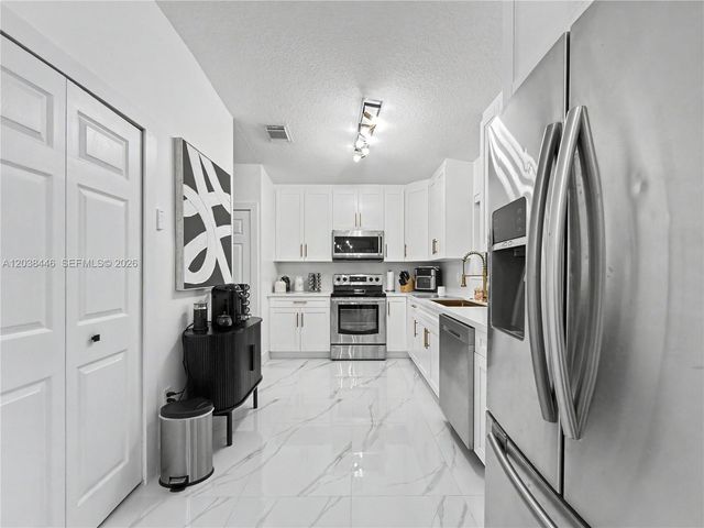 21965 SW 125th Ave, Miami, FL 33170