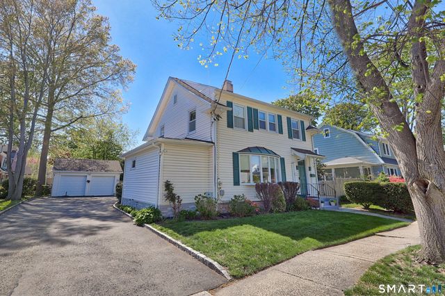 1479 Laurel Avenue, Bridgeport, CT 06604