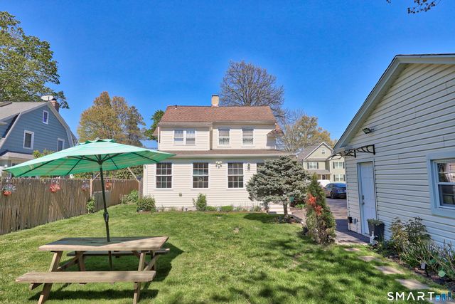1479 Laurel Avenue, Bridgeport, CT 06604