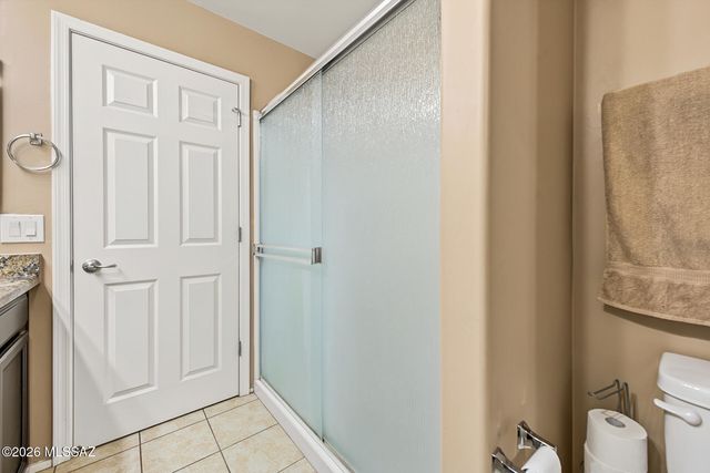 8745 N Black Pine Drive, Tucson, AZ 85743