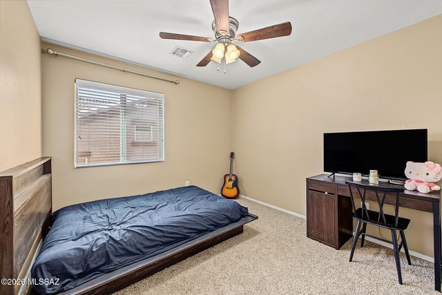 8745 N Black Pine Drive, Tucson, AZ 85743