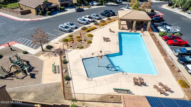 8745 N Black Pine Drive, Tucson, AZ 85743