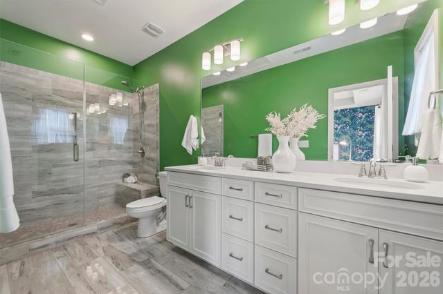 420 Grey Reagan Trail 21, Charlotte, NC 28211