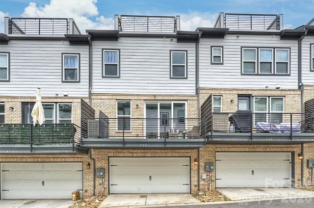420 Grey Reagan Trail 21, Charlotte, NC 28211