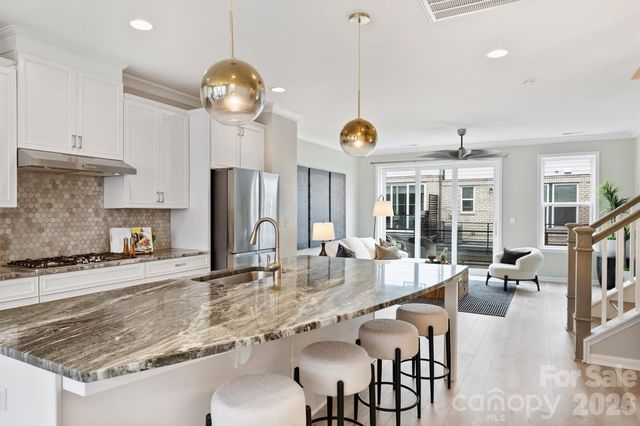 420 Grey Reagan Trail 21, Charlotte, NC 28211
