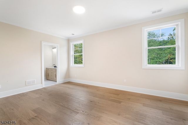 3 Brookside Dr, Warren Twp., NJ 07059