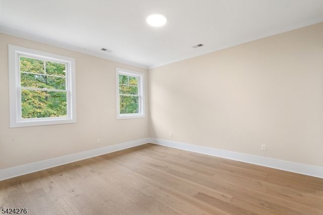 3 Brookside Dr, Warren Twp., NJ 07059