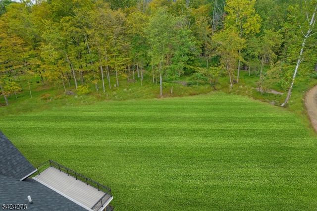 3 Brookside Dr, Warren Twp., NJ 07059