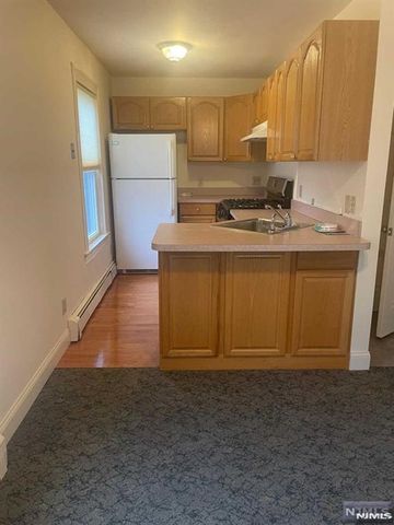 273 Edwards Street 2, Ridgewood, NJ 07450