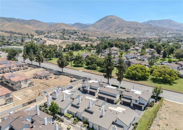 1974 E Lynwood Drive 2B, San Bernardino, CA 92404