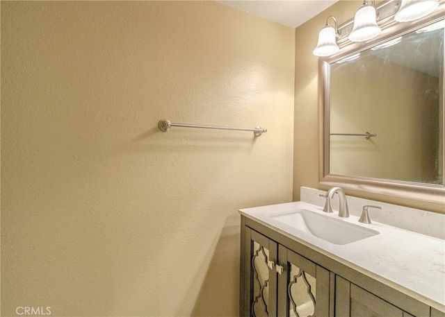 1974 E Lynwood Drive 2B, San Bernardino, CA 92404