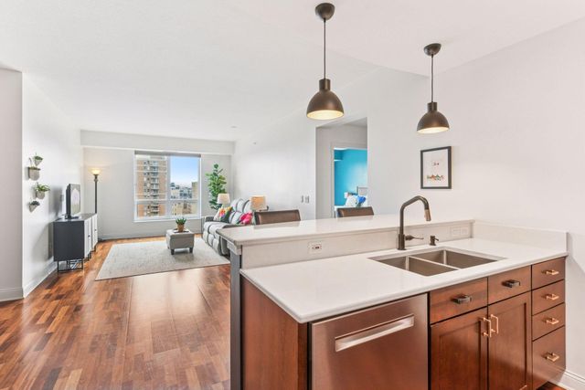 100 3rd Avenue S 1101, Minneapolis, MN 55401