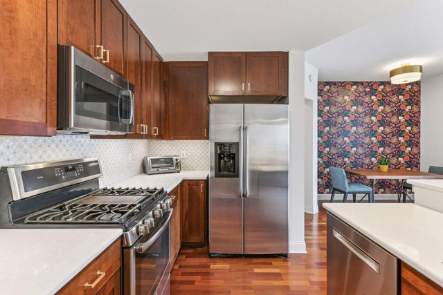 100 3rd Avenue S 1101, Minneapolis, MN 55401