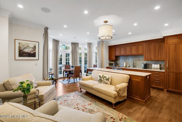 14 Ridge Road, Rumson, NJ 07760