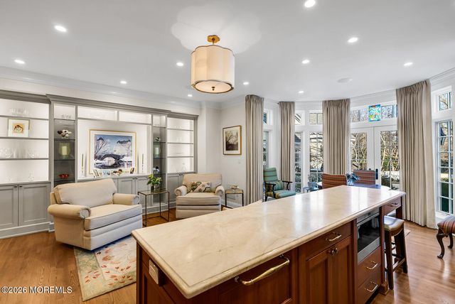 14 Ridge Road, Rumson, NJ 07760