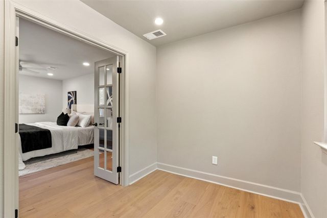3602 Counselor DR, Austin, TX 78749